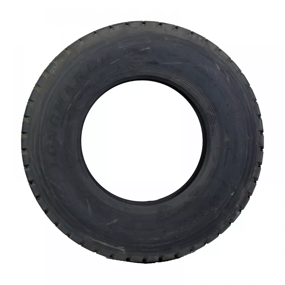 Грузовая шина 295/80 R22,5 Long March LM-328 18PR в Пласте