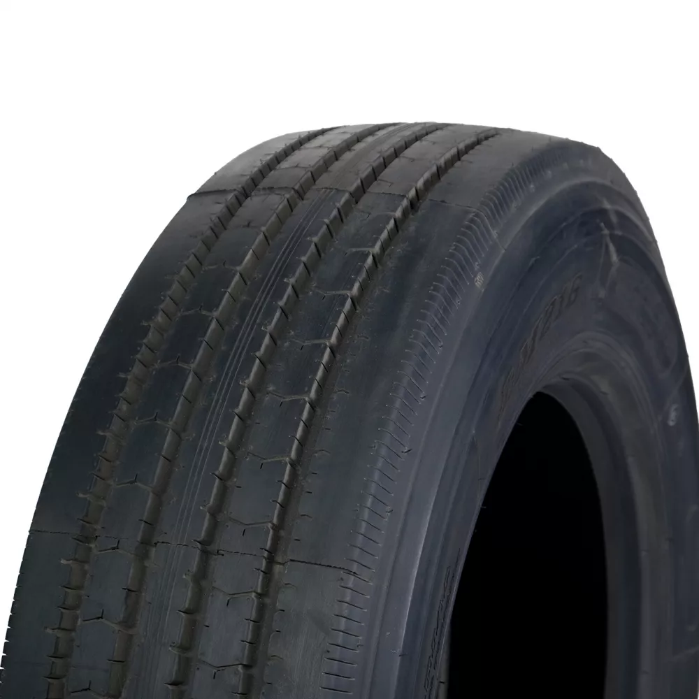 Грузовая шина 275/70 R22,5 Long March LM-216 16PR в Пласте