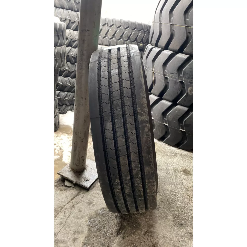 Грузовая шина 315/80 R22,5 Long March LM-217 20PR в Пласте