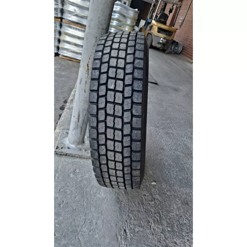 Грузовая шина 275/70 R22,5 Long March LM-329 16PR в Пласте