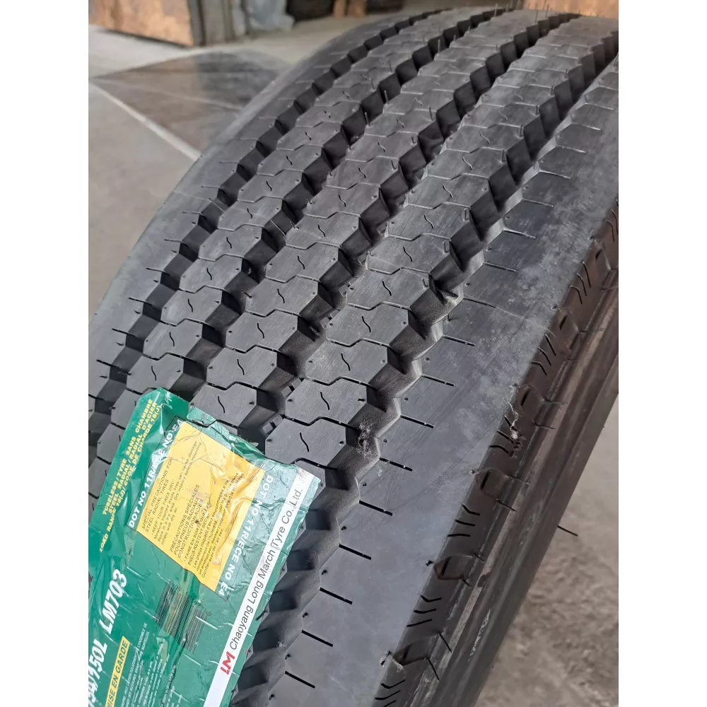 Грузовая шина 315/70 R22,5 Long March LM-703 18PR в Пласте