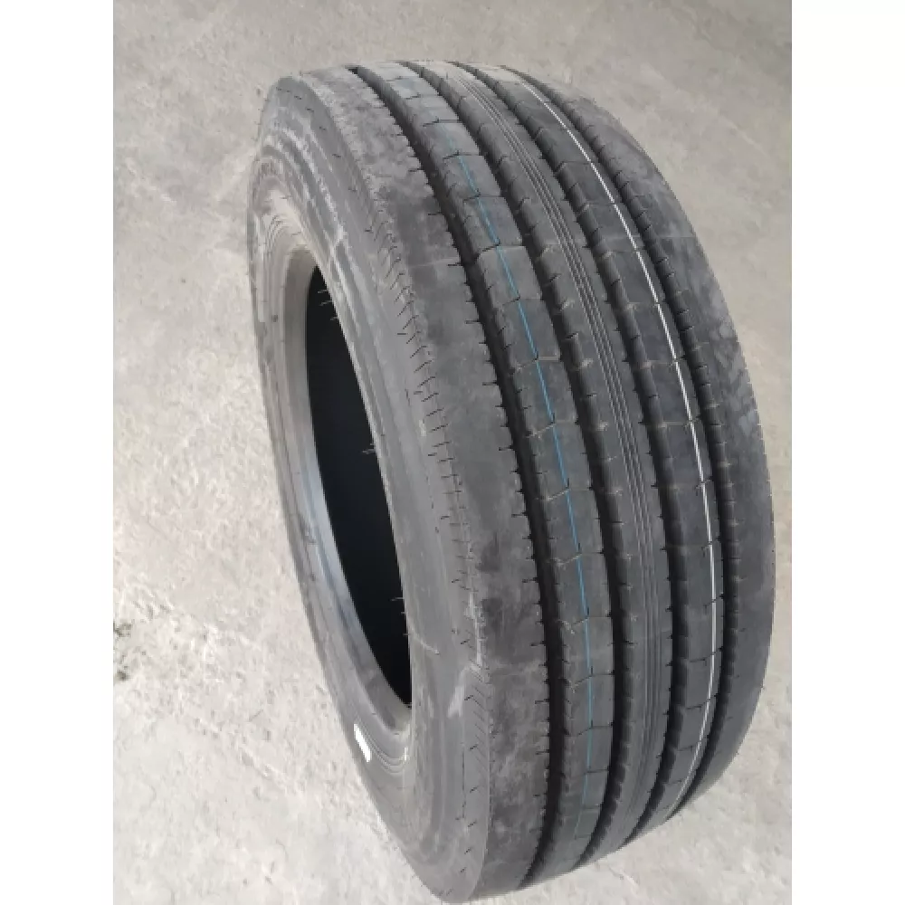 Грузовая шина 295/60 R22,5 Long March LM-216 18PR в Пласте