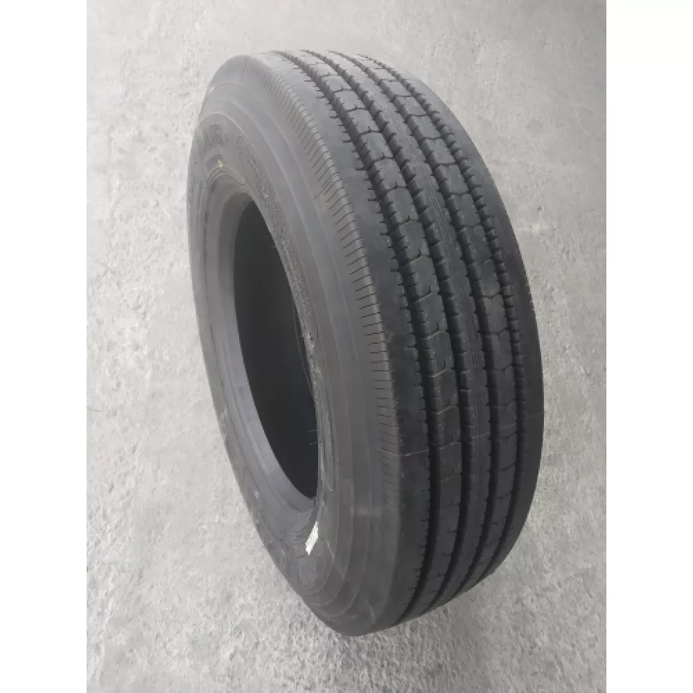 Грузовая шина 215/75 R17,5 Long March LM-216 16PR в Пласте