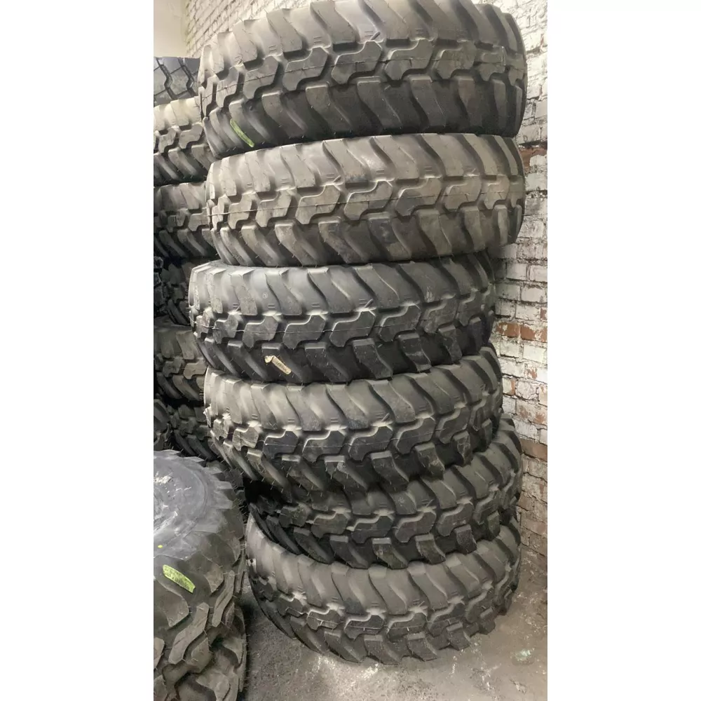 Спецшина 405/70/24 Dunlop sp t9  в Пласте